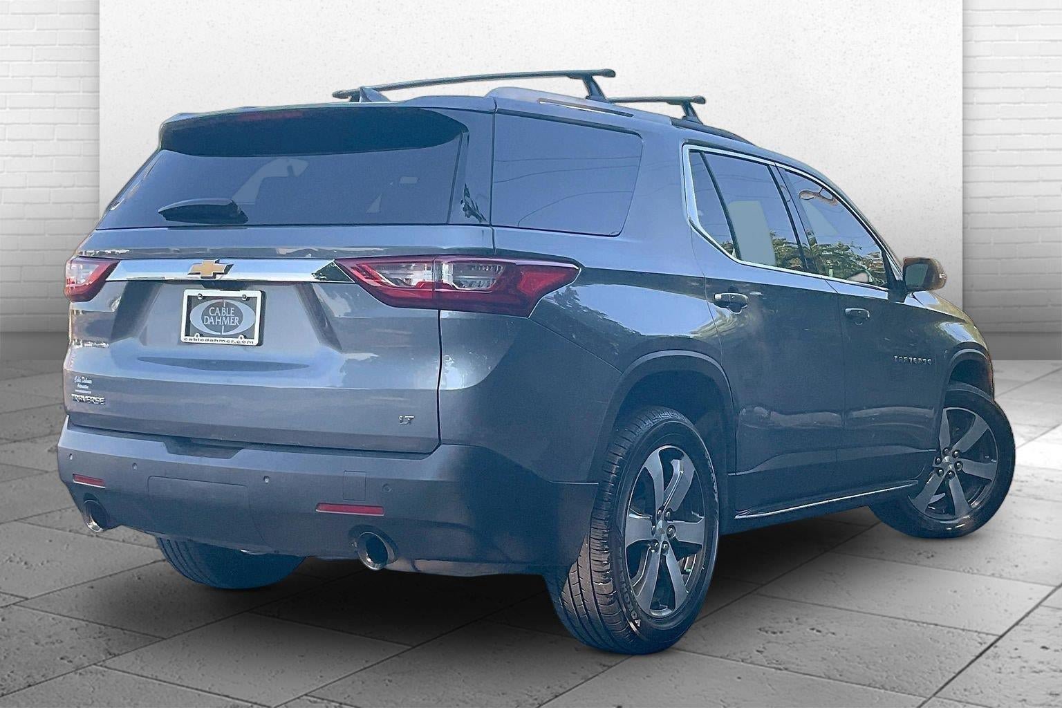 Used 2018 Chevrolet Traverse LT w/ LPO, 'HIT The Road' Package FWD image 14