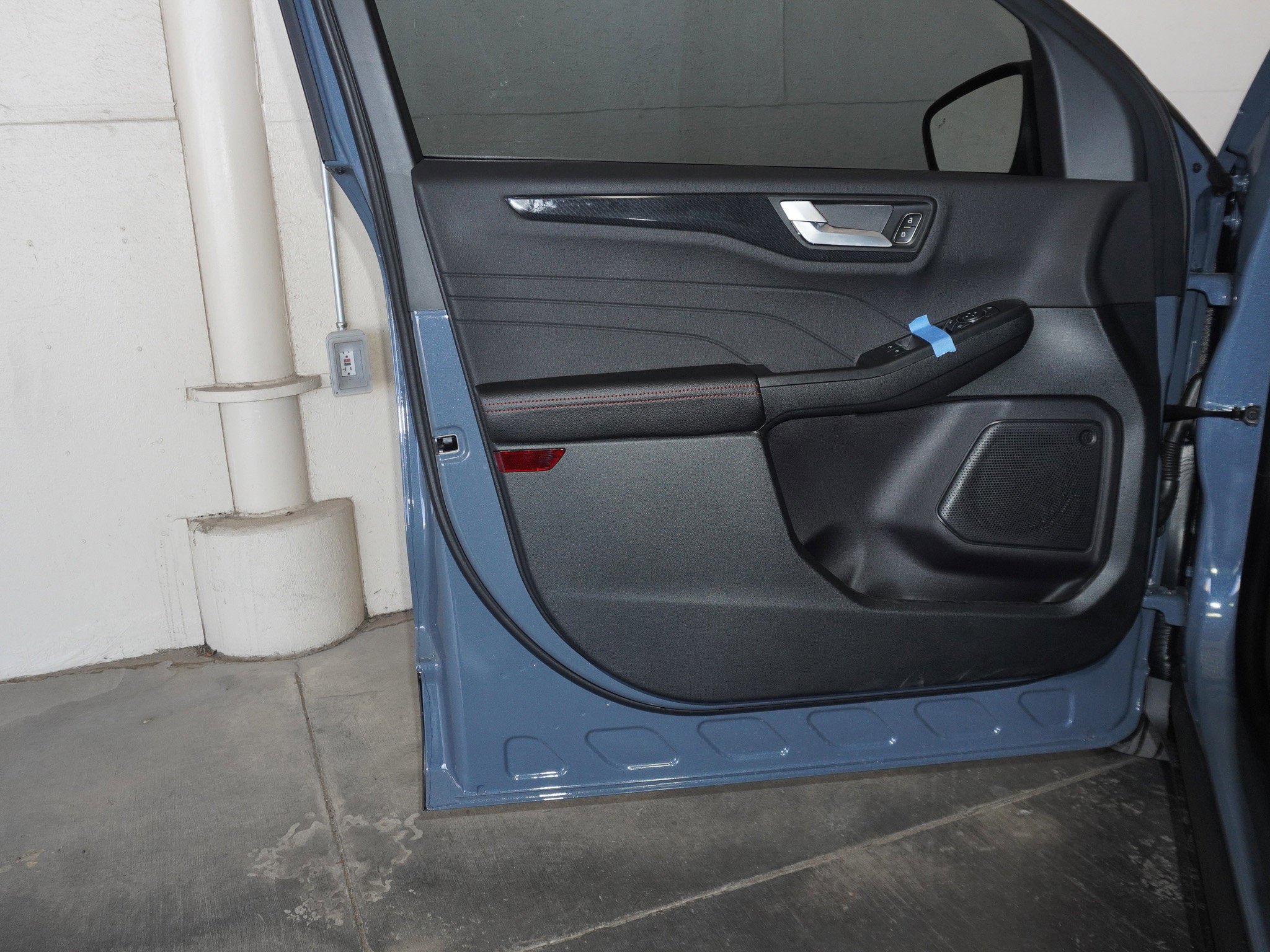 New 2026 Ford Escape ST-Line w/ Tech Pack #1 image 35