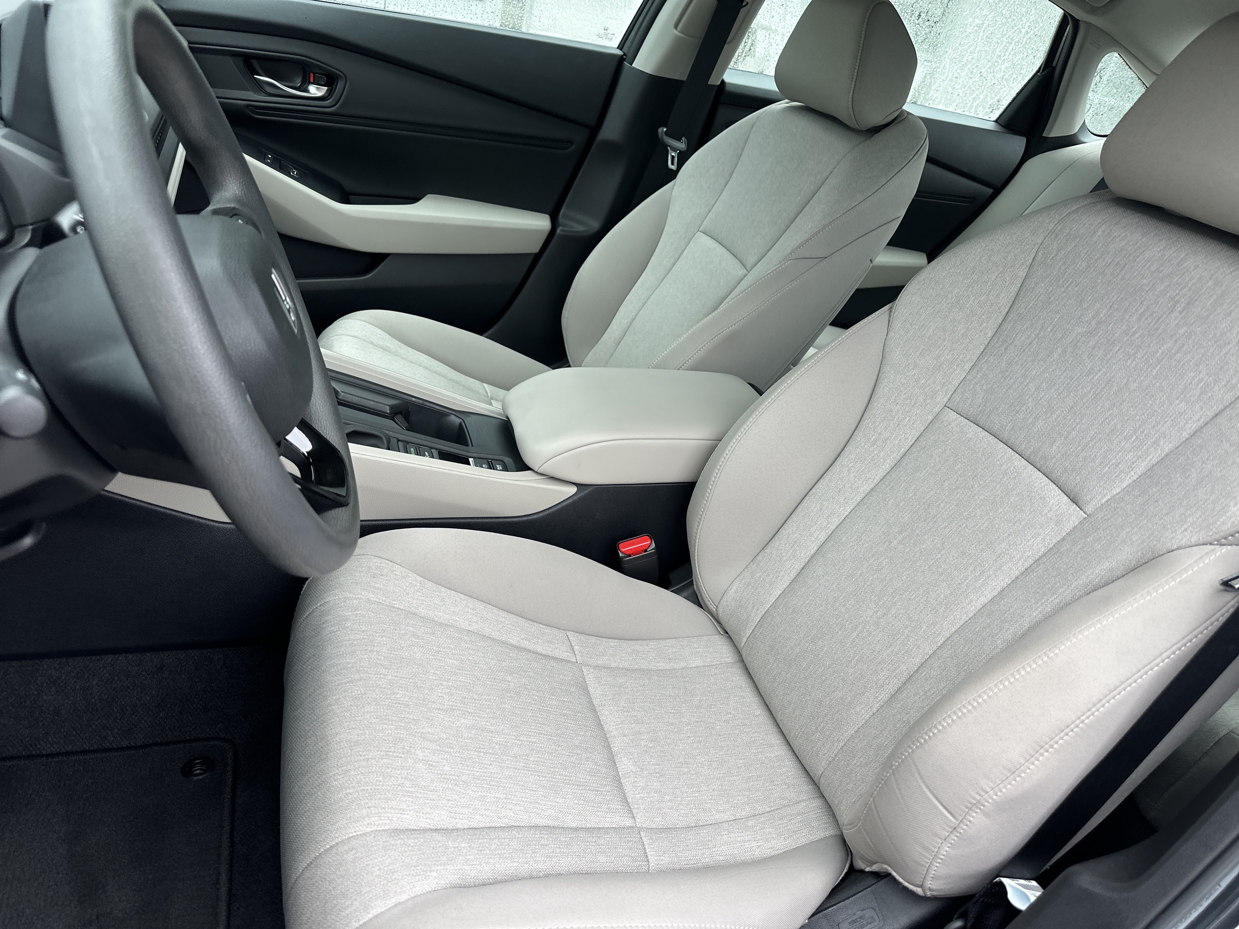 Used 2024 Honda Accord EX image 11
