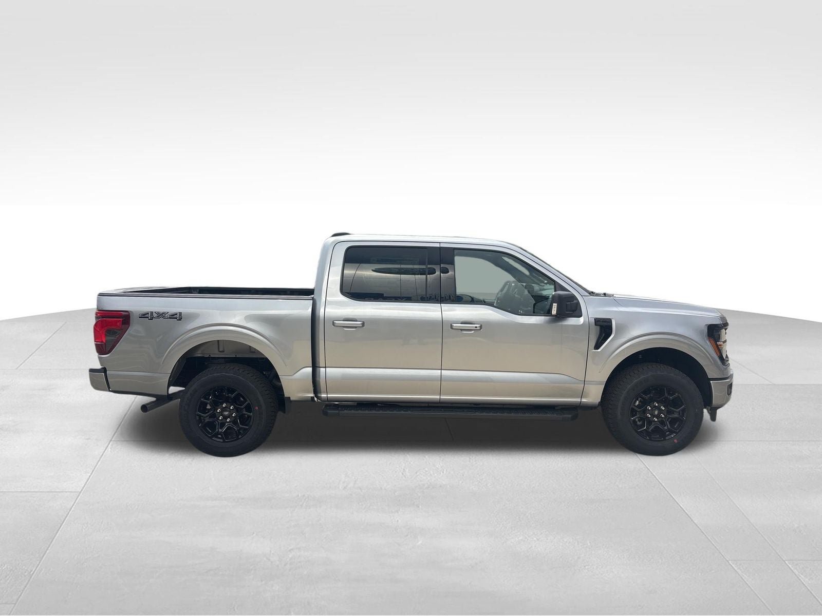 New 2026 Ford F150 XLT w/ Equipment Group 302A MID AWD/4WD image 7