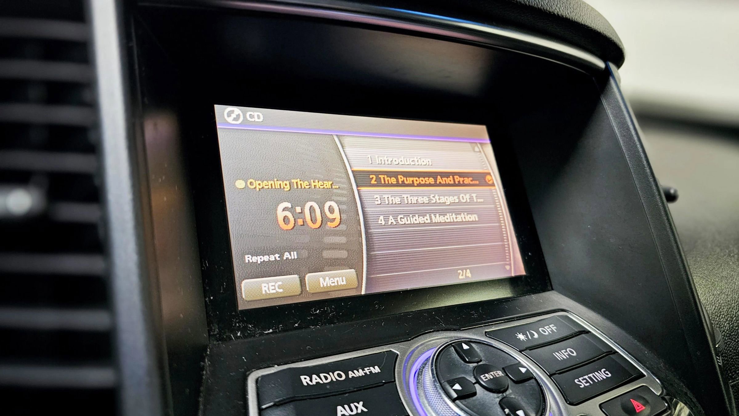 Used 2010 INFINITI FX35 AWD w/ Premium Pkg image 24