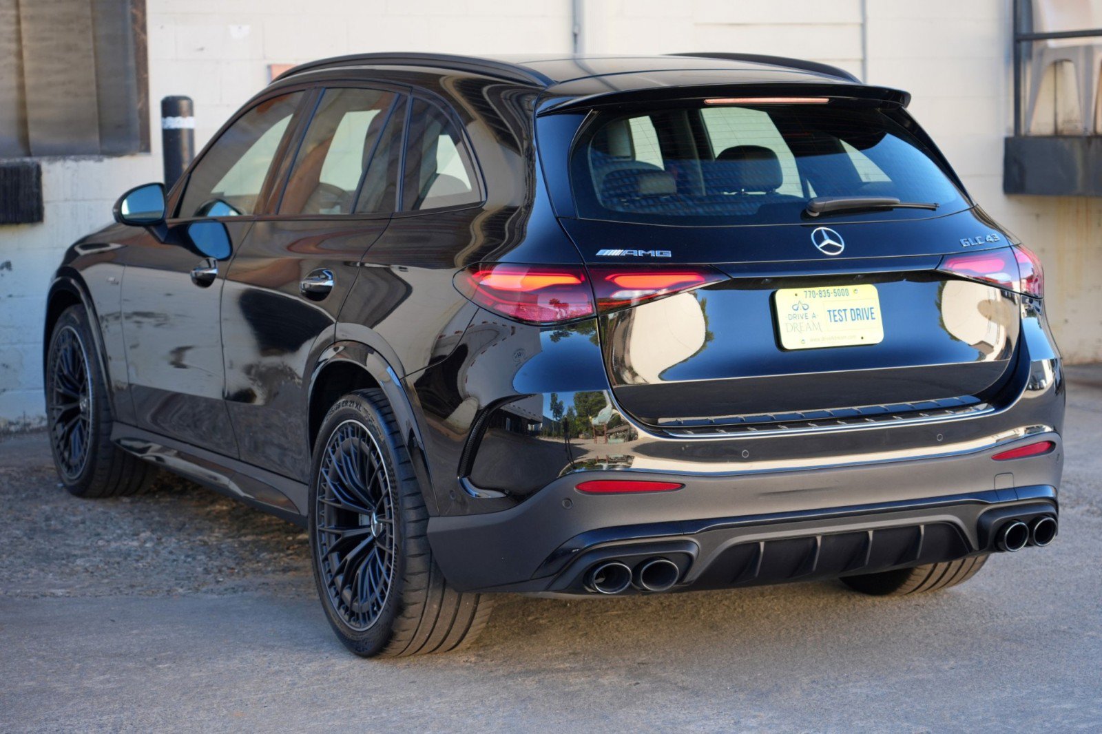 Used 2025 Mercedes-Benz GLC 43 AMG 4MATIC w/ AMG Night Package image 57