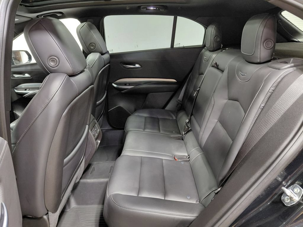 Used 2023 Cadillac XT4 Premium Luxury w/ Technology Package AWD/4WD image 44