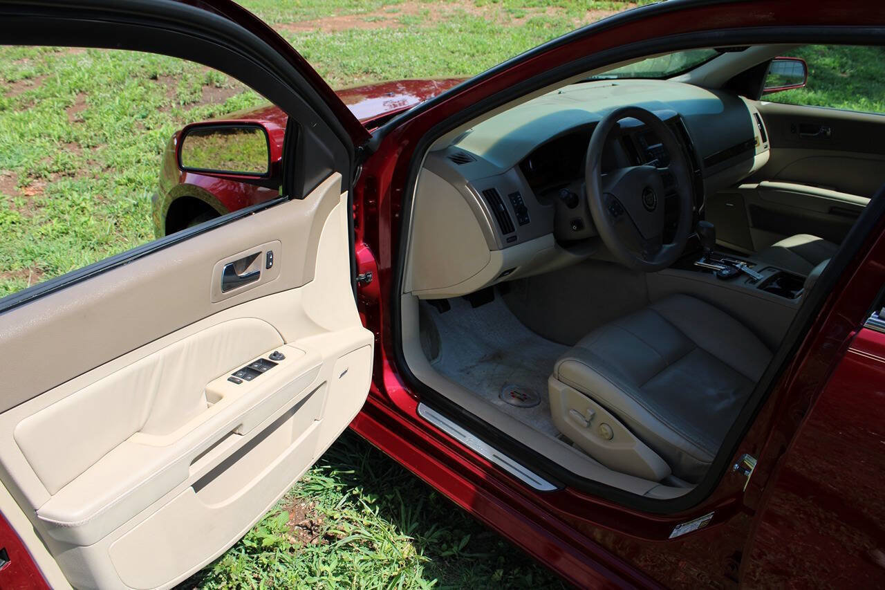 Used 2005 Cadillac STS w/ Preferred Equipment Group RWD image 13