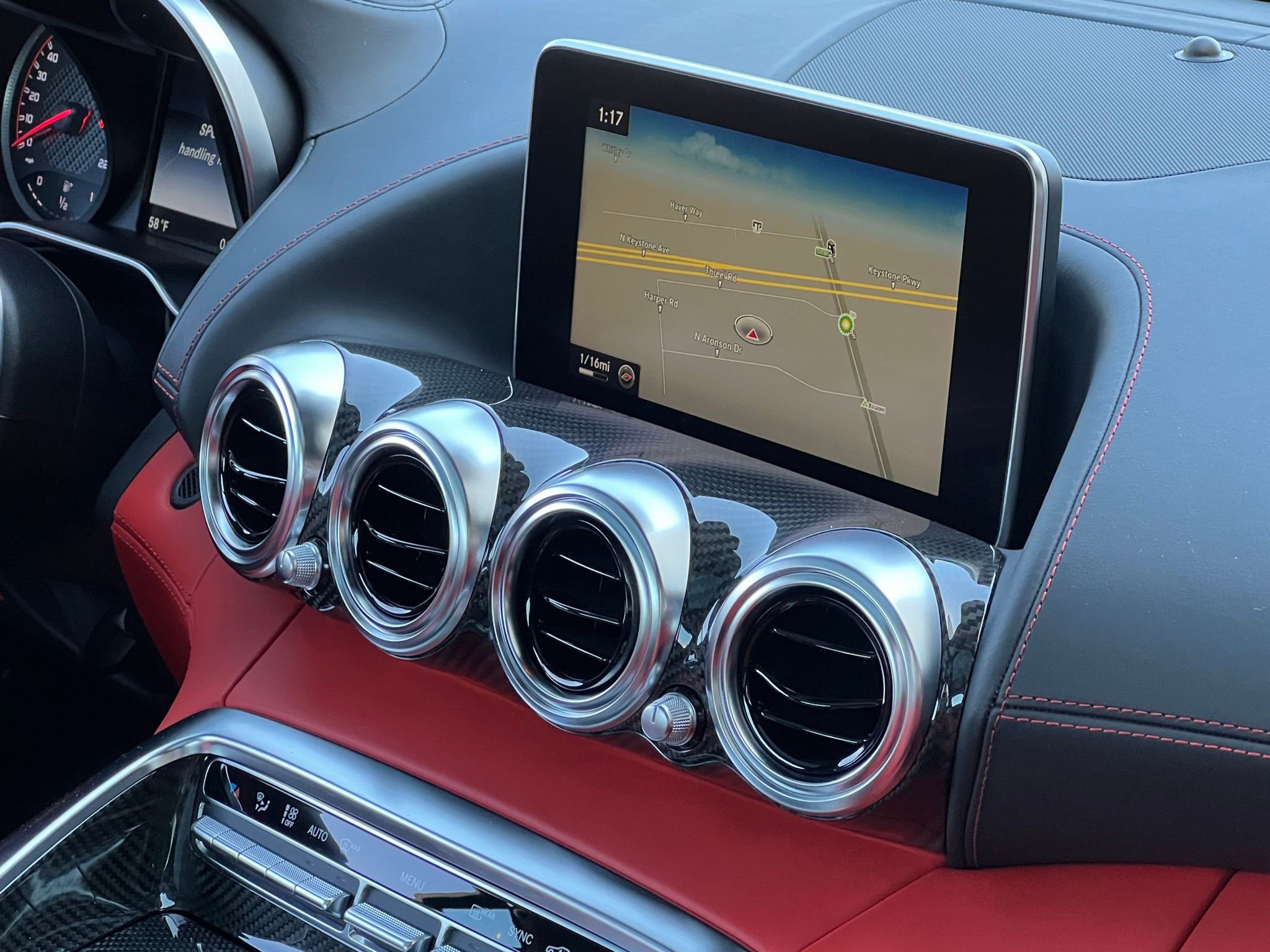 Used 2016 Mercedes-Benz AMG GT S image 35