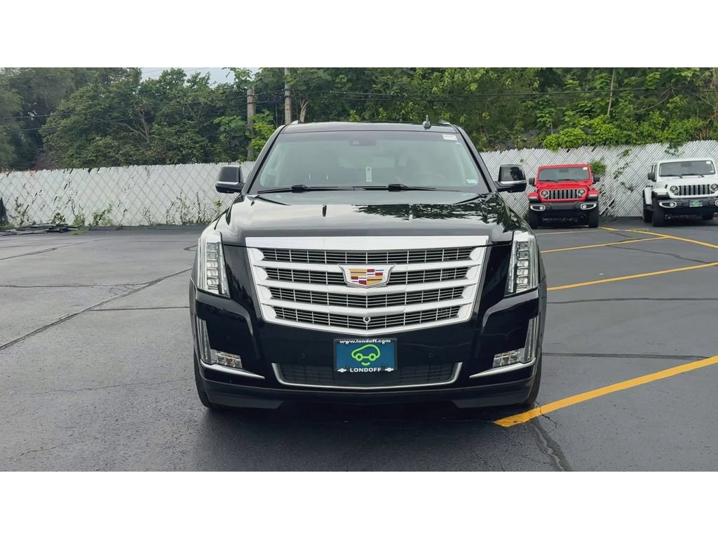 Certified 2017 Cadillac Escalade Premium Luxury w/ LPO, Radiant Package AWD/4WD image 3