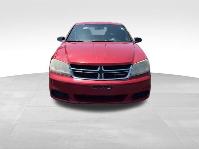 Used 2013 Dodge Avenger SE FWD image 2