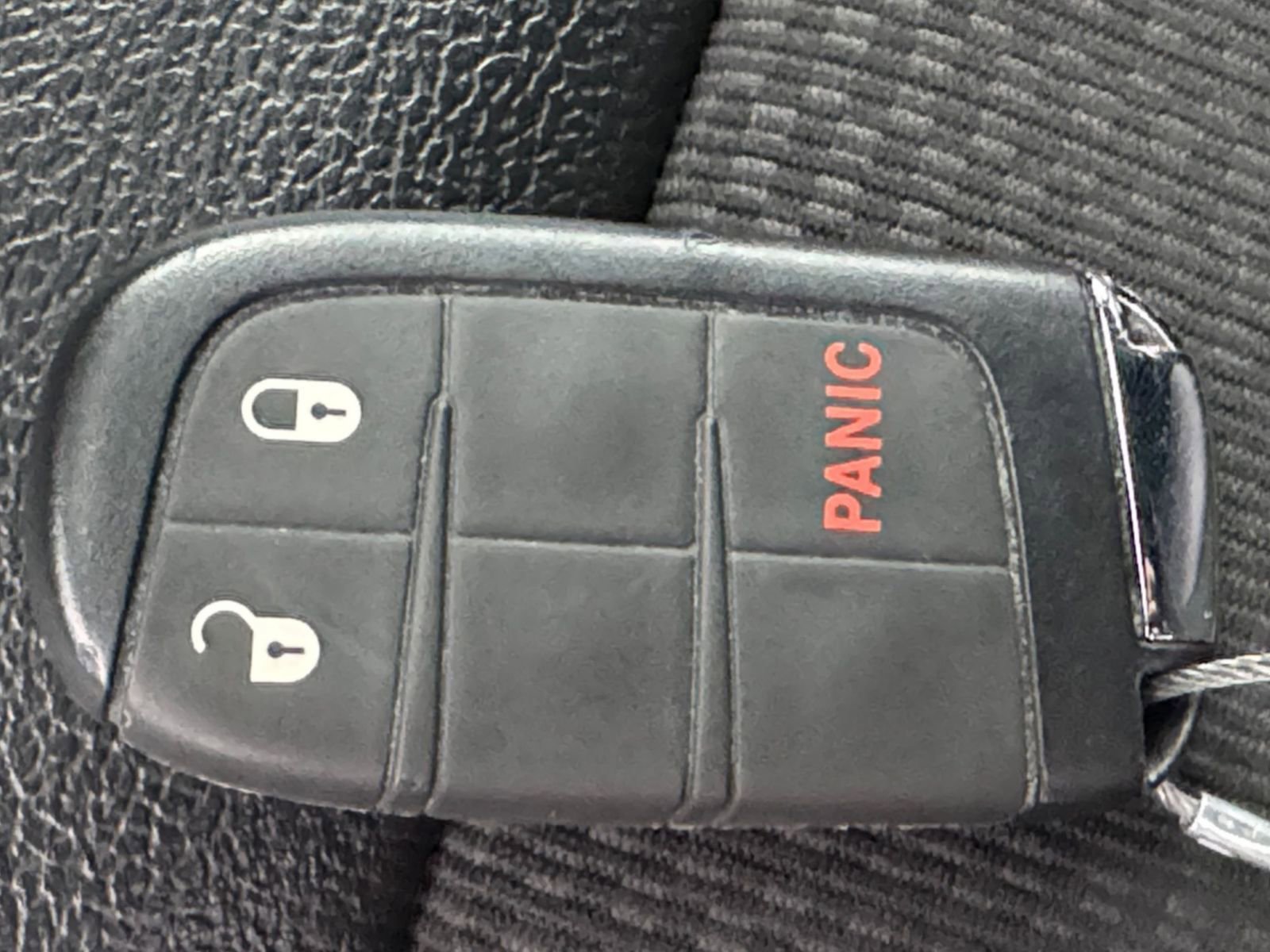 Used 2025 Jeep Compass Trailhawk image 22