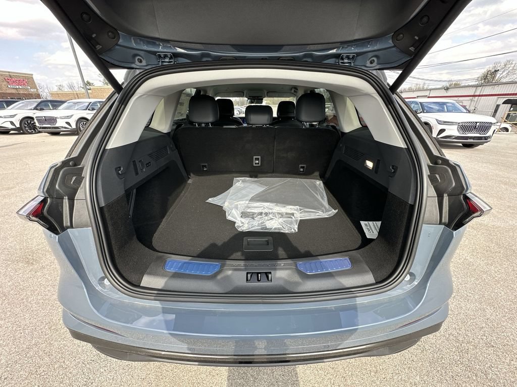 New 2026 Lincoln Nautilus Premier w/ Jet Appearance Package AWD/4WD image 23