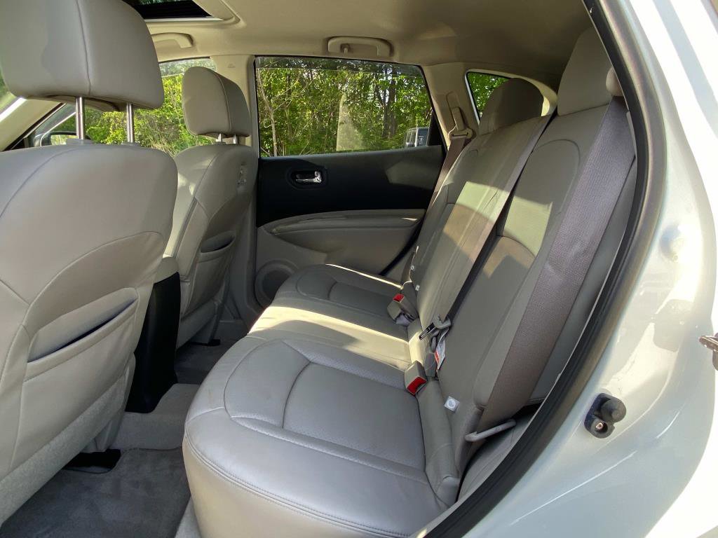 Used 2012 Nissan Rogue SL image 9