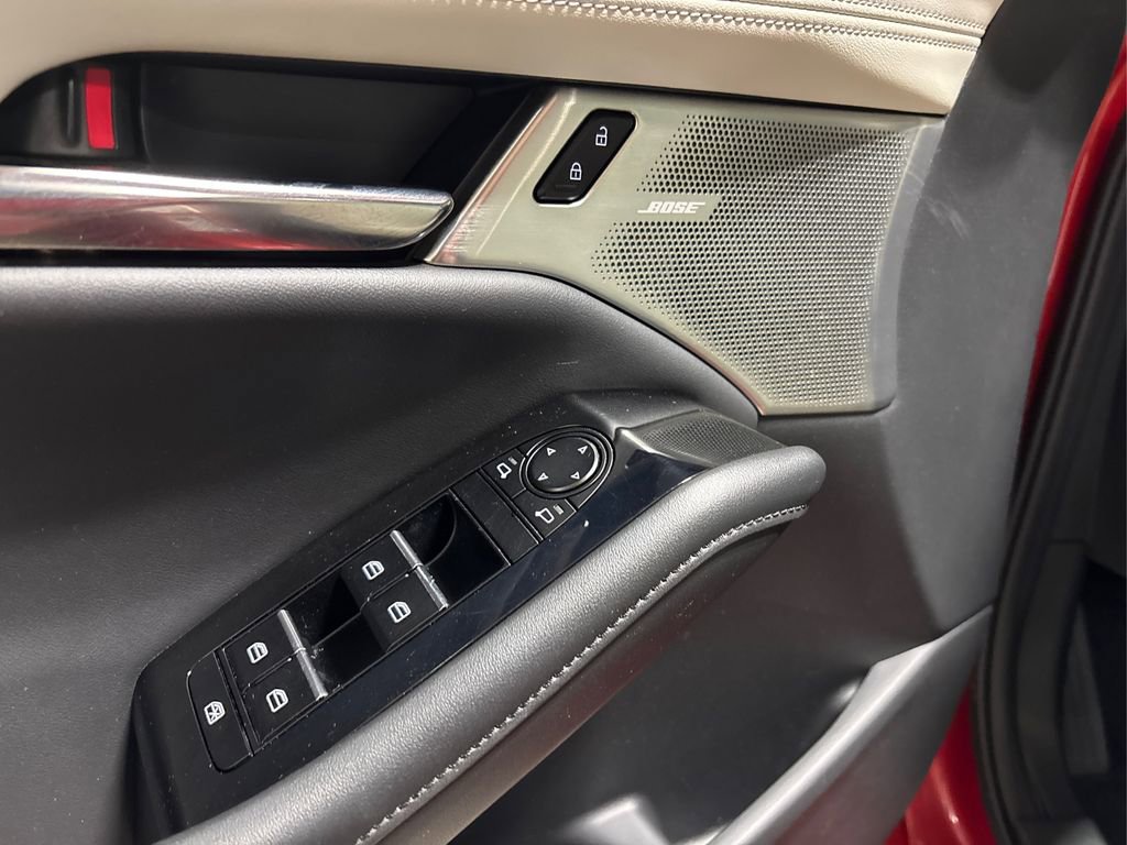 Used 2022 MAZDA MAZDA3 s image 36