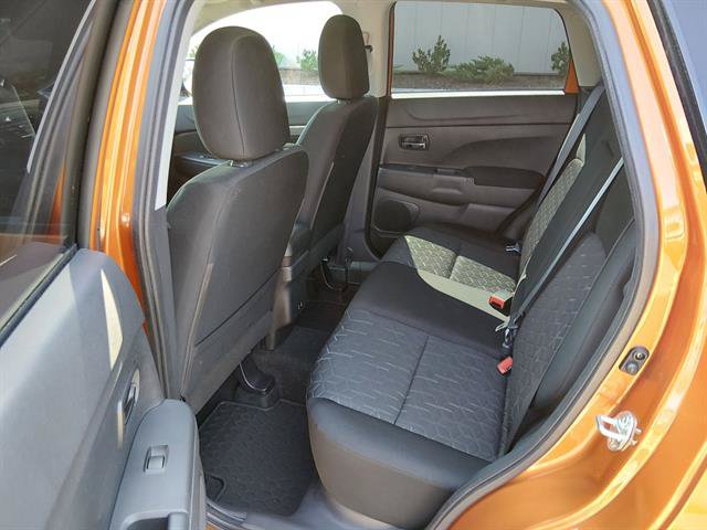 Used 2023 Mitsubishi Outlander Sport LE AWD/4WD image 11