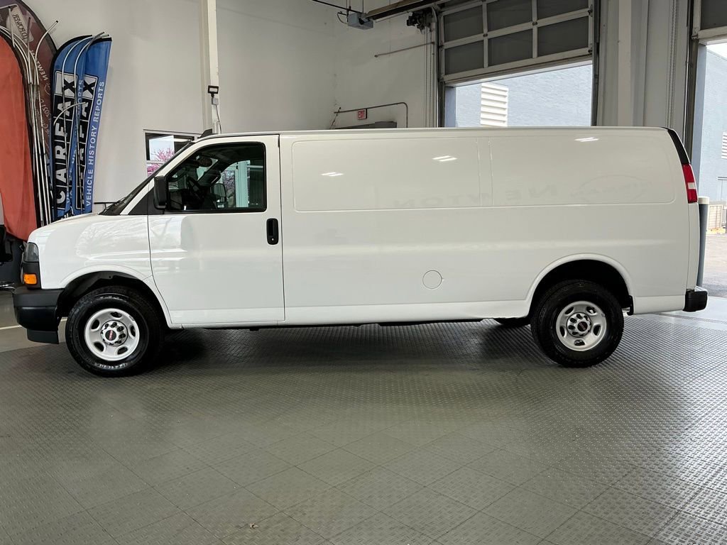 Used 2023 GMC Savana 2500 Extended w/ Driver Convenience Package image 12