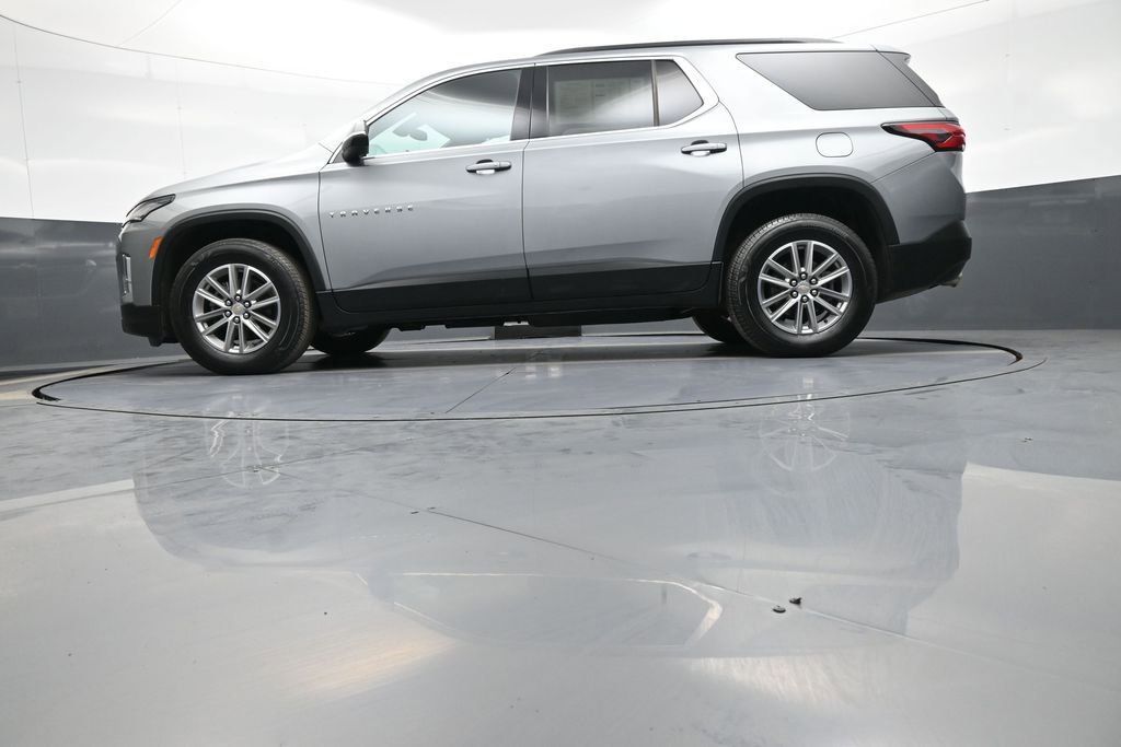 Used 2023 Chevrolet Traverse LT AWD/4WD image 34