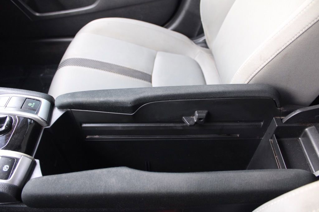 Used 2019 Honda Civic EX image 39