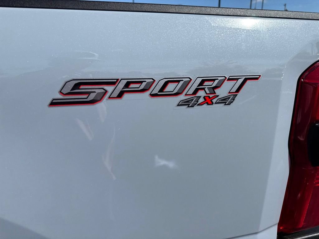 Used 2024 Ford F250 Lariat w/ Sport Appearance Package AWD/4WD image 21