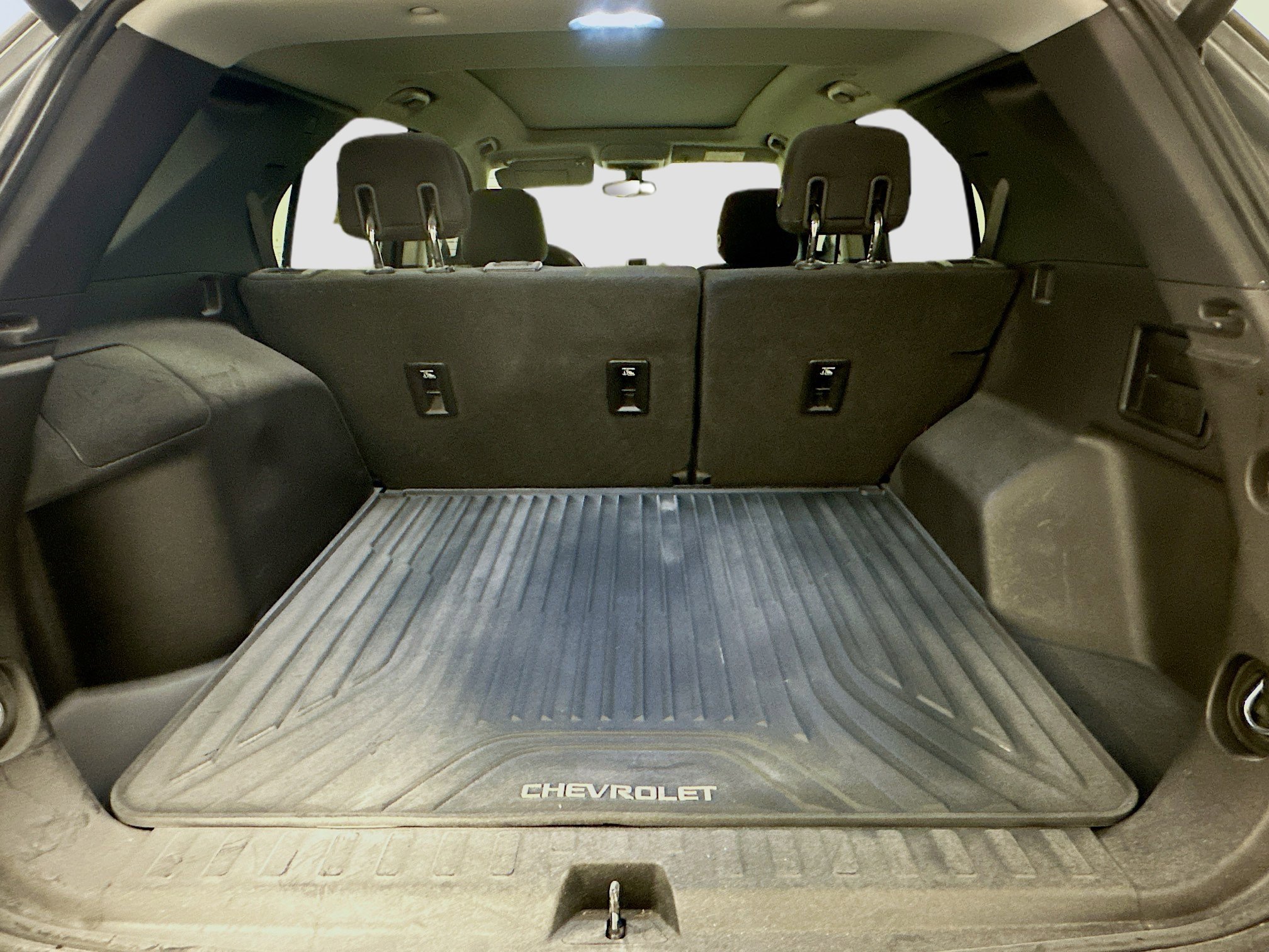 Used 2018 Chevrolet Equinox LT w/ Sun & Infotainment Package image 29