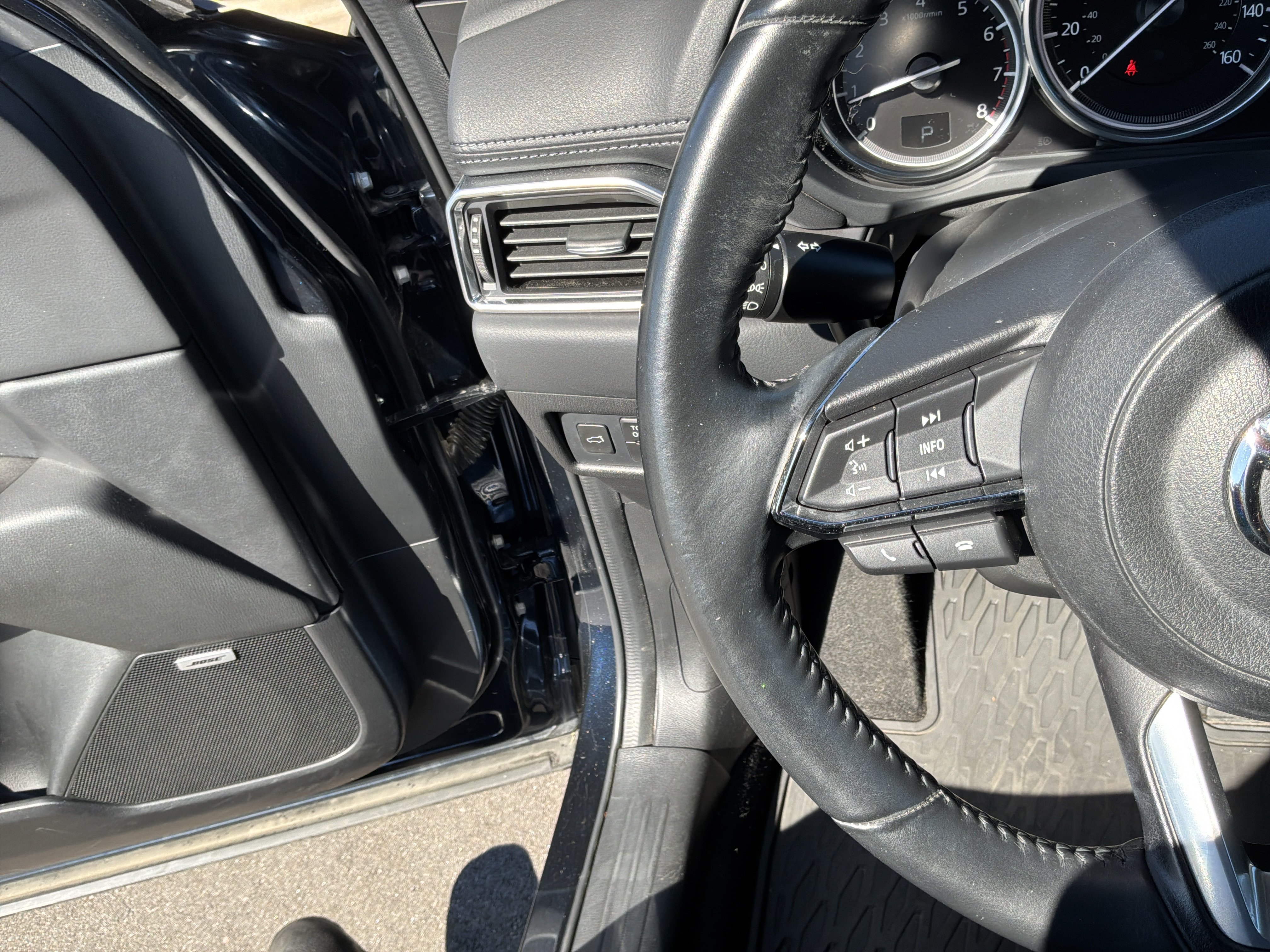 Used 2020 MAZDA CX-5 Touring FWD image 19