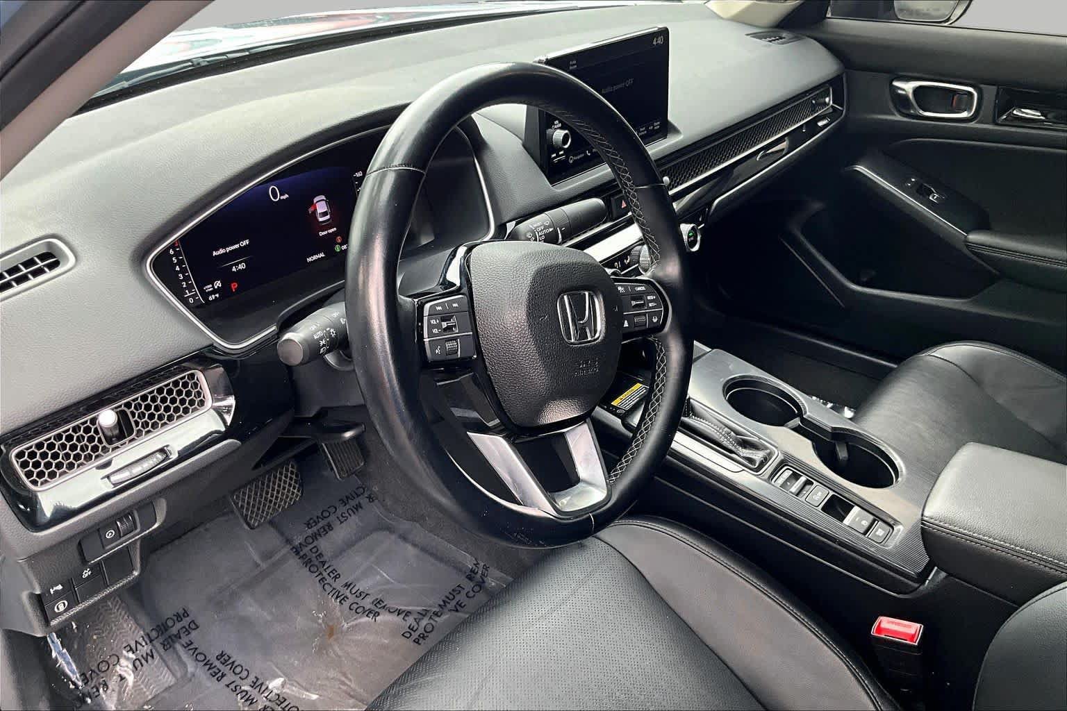 Used 2022 Honda Civic Touring image 18