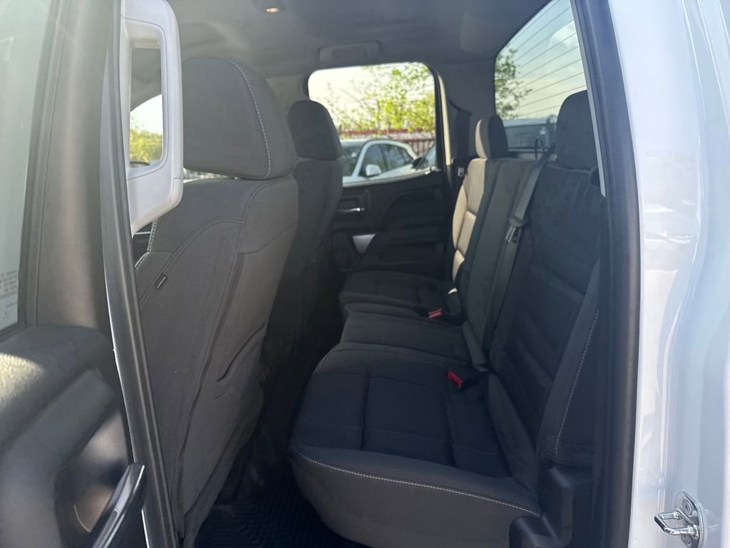 Used 2018 Chevrolet Silverado 1500 LT w/ All Star Edition image 27