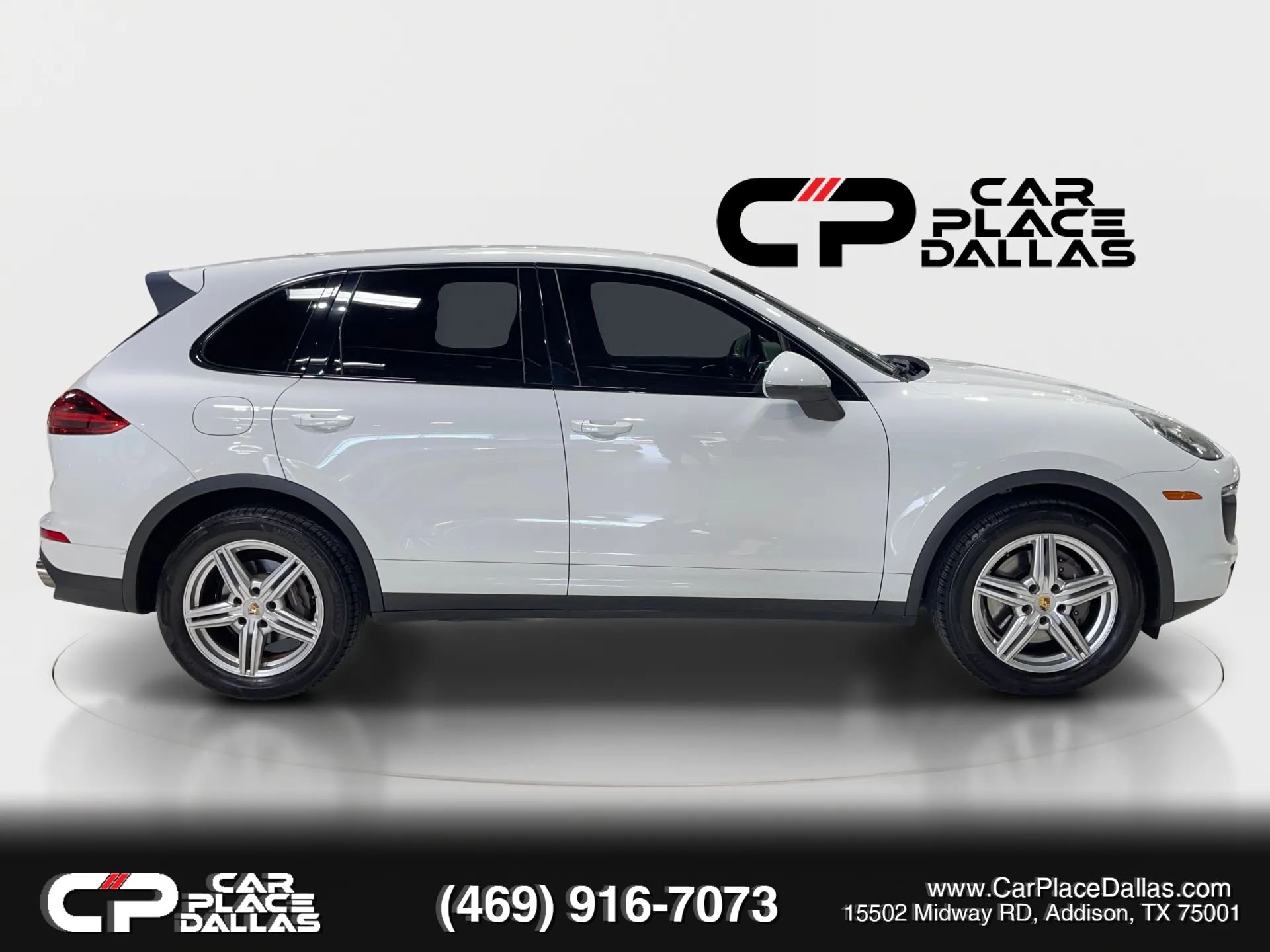 Used 2016 Porsche Cayenne AWD/4WD image 8