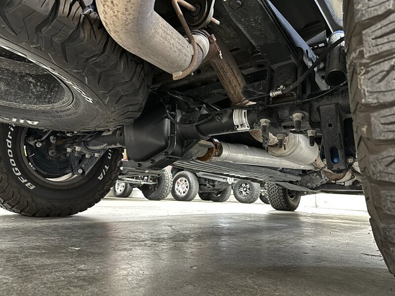 Used 2013 Ford F150 Raptor w/ Luxury Equipment Group AWD/4WD image 13