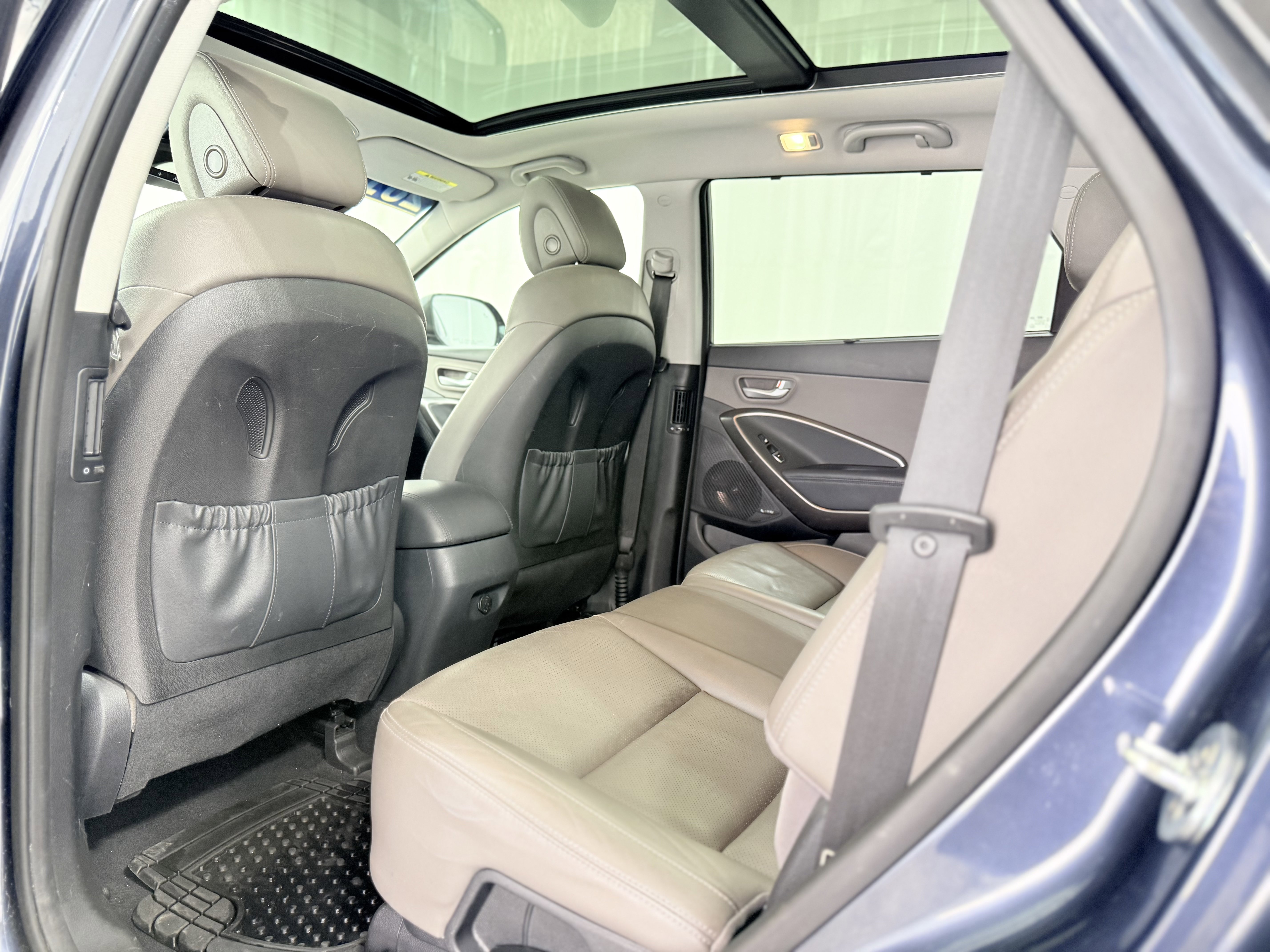 Used 2017 Hyundai Santa Fe SE w/ SE Ultimate Tech Package 03 image 29