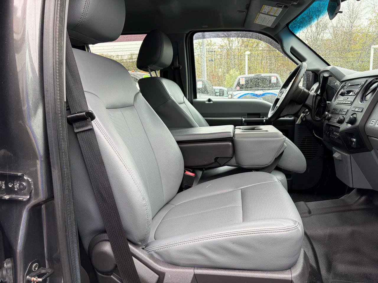 Used 2016 Ford F250 XL w/ Power Equipment Group AWD/4WD image 47
