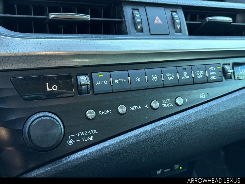 Used 2019 Lexus ES 350 w/ Premium Package FWD image 30