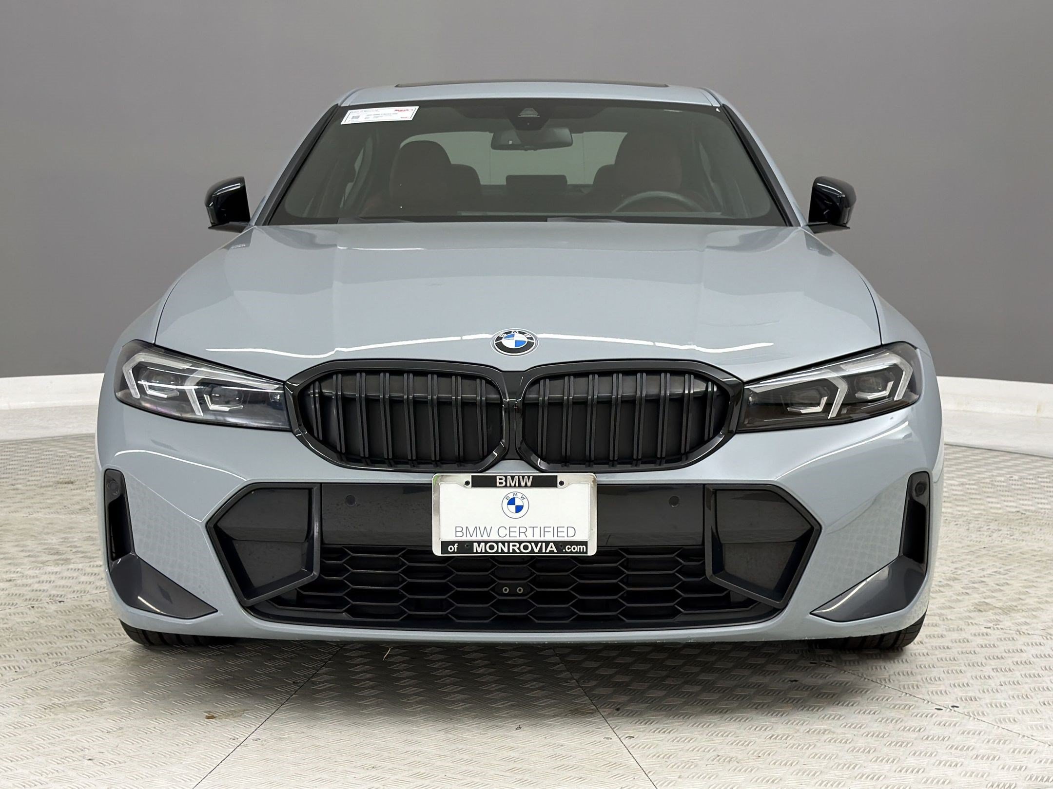 Used 2023 BMW 330i Sedan w/ M Sport Package RWD image 6