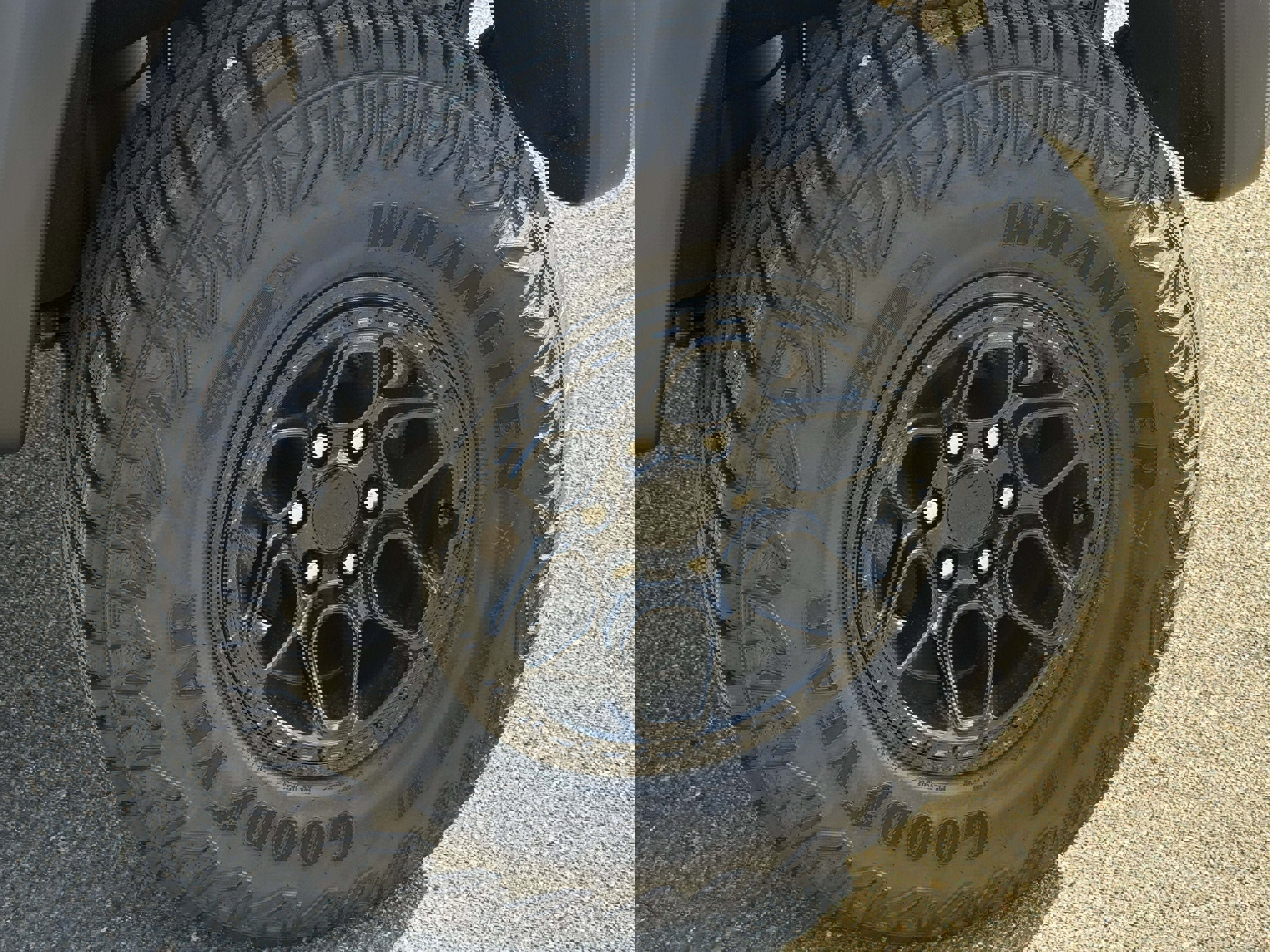 New 2026 Chevrolet Colorado ZR2 w/ ZR2 Bison Edition image 30