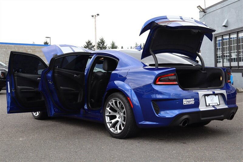 Used 2022 Dodge Charger SRT Hellcat RWD image 36