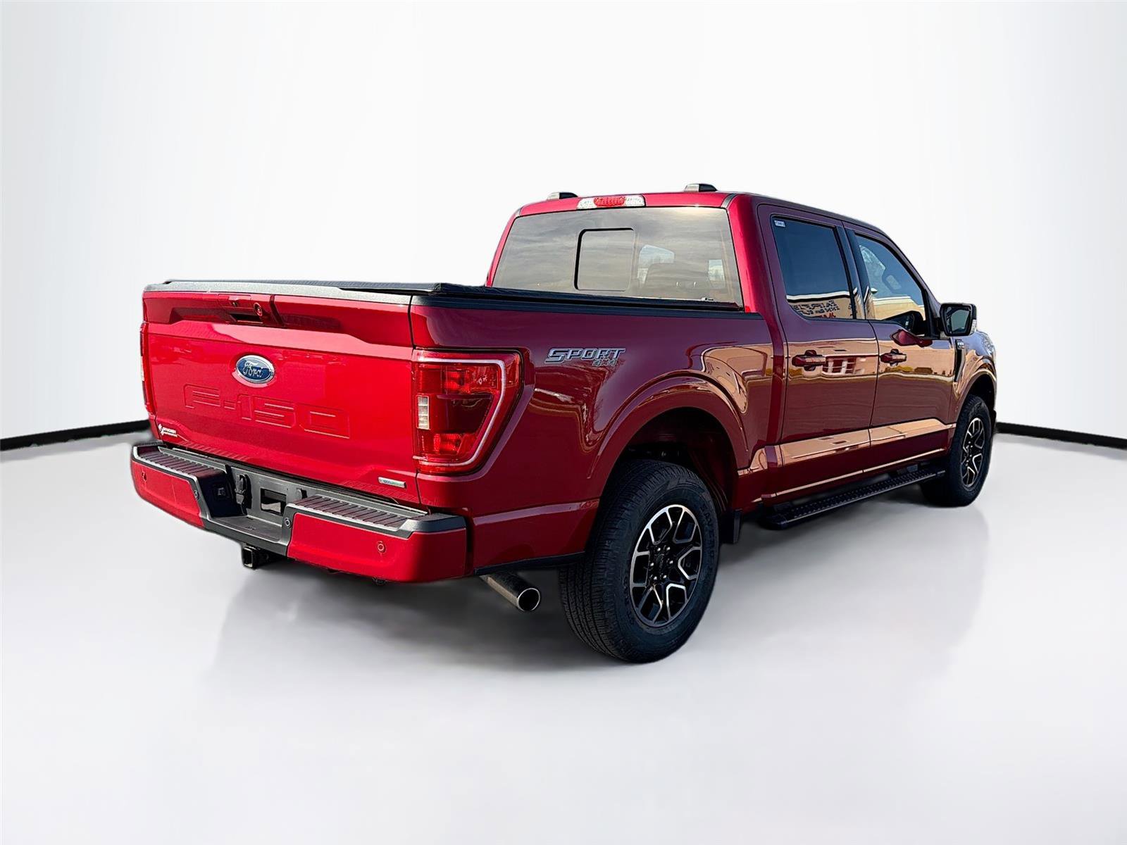 Used 2022 Ford F150 XLT w/ Equipment Group 302A High image 7