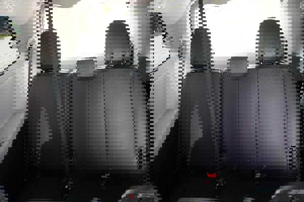 Used 2020 Toyota Sienna SE image 17