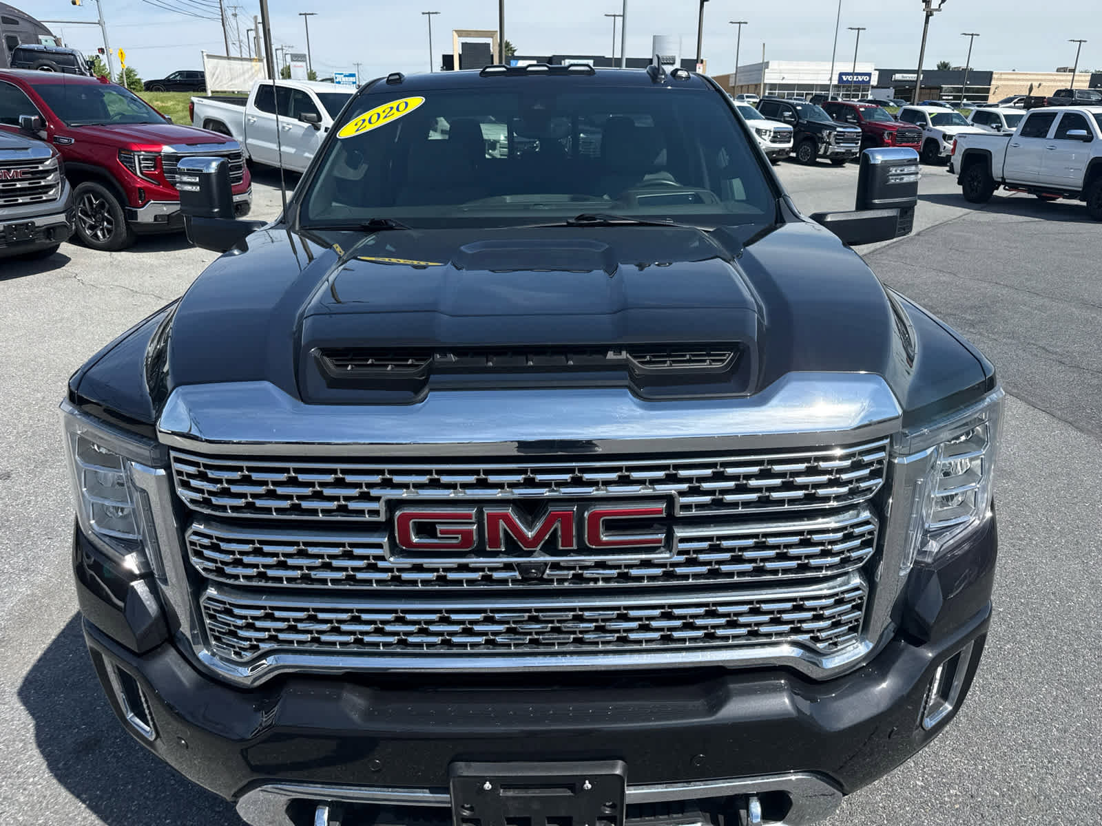 Used 2020 GMC Sierra 3500 Denali w/ Denali Ultimate Package AWD/4WD image 13