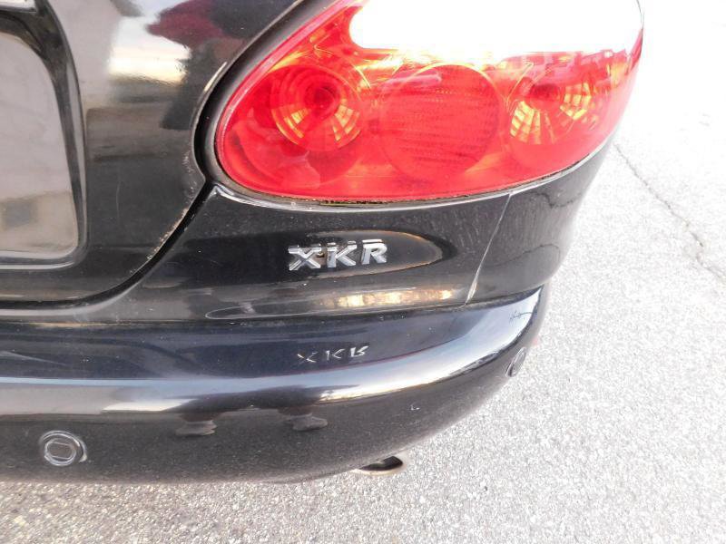 Used 2002 Jaguar XK8 Convertible RWD image 10