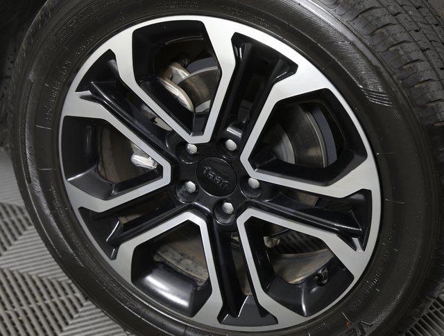 Used 2024 Jeep Compass Limited image 7