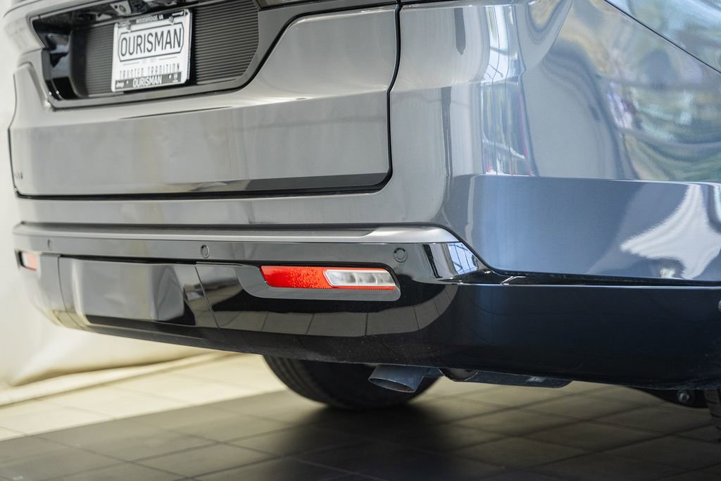 New 2026 Jeep Grand Wagoneer L 4WD image 8