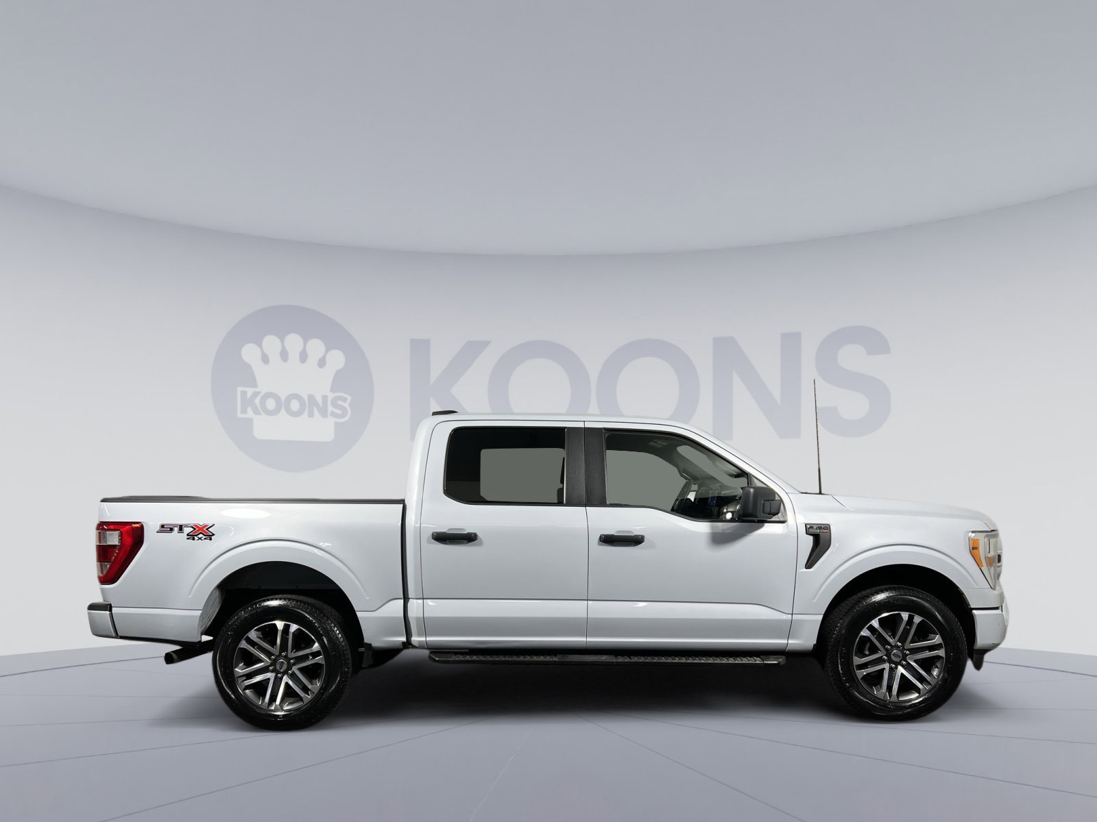 Used 2022 Ford F150 XL w/ STX Appearance Package image 8