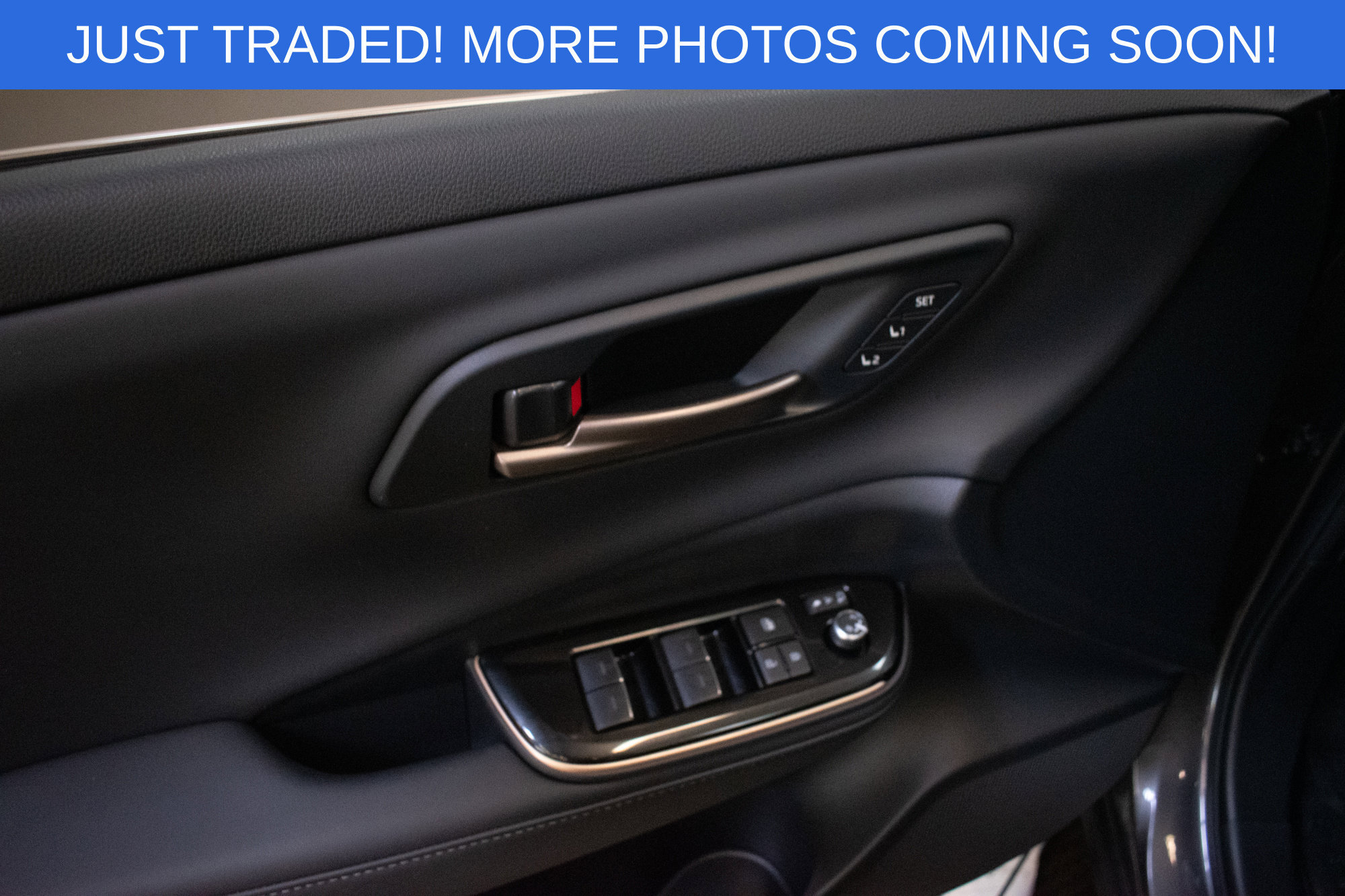 Used 2024 Toyota Crown Platinum AWD/4WD image 22