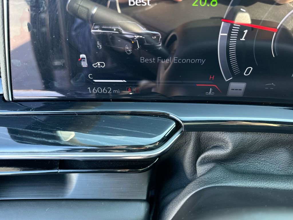 Used 2024 Cadillac Escalade V image 21