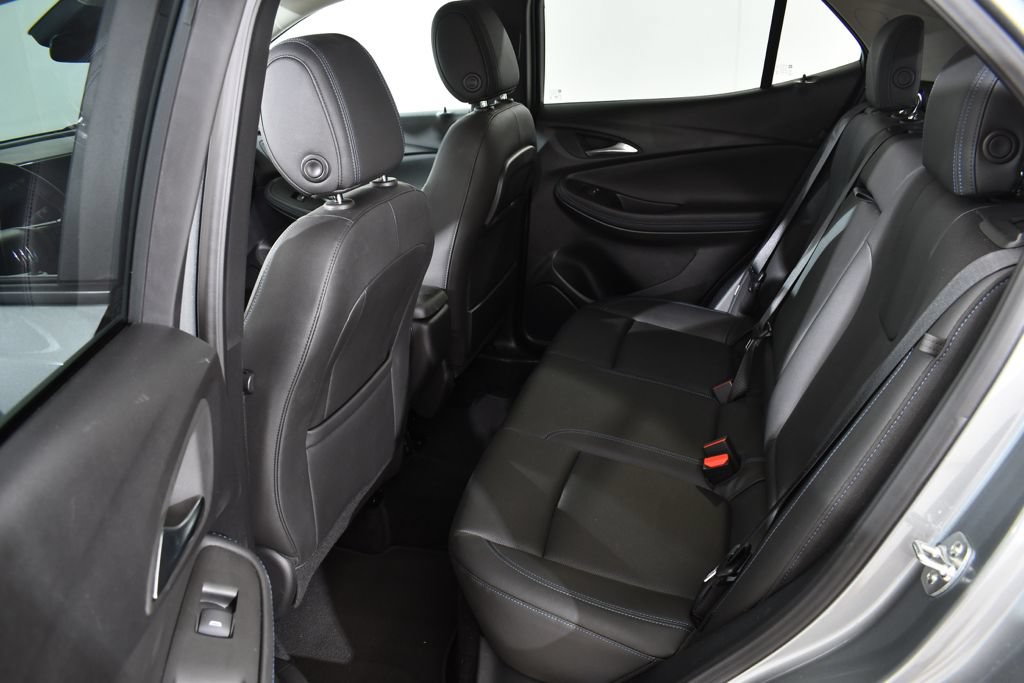 Used 2025 Buick Encore GX Sport Touring w/ Advanced Technology Package AWD/4WD image 16