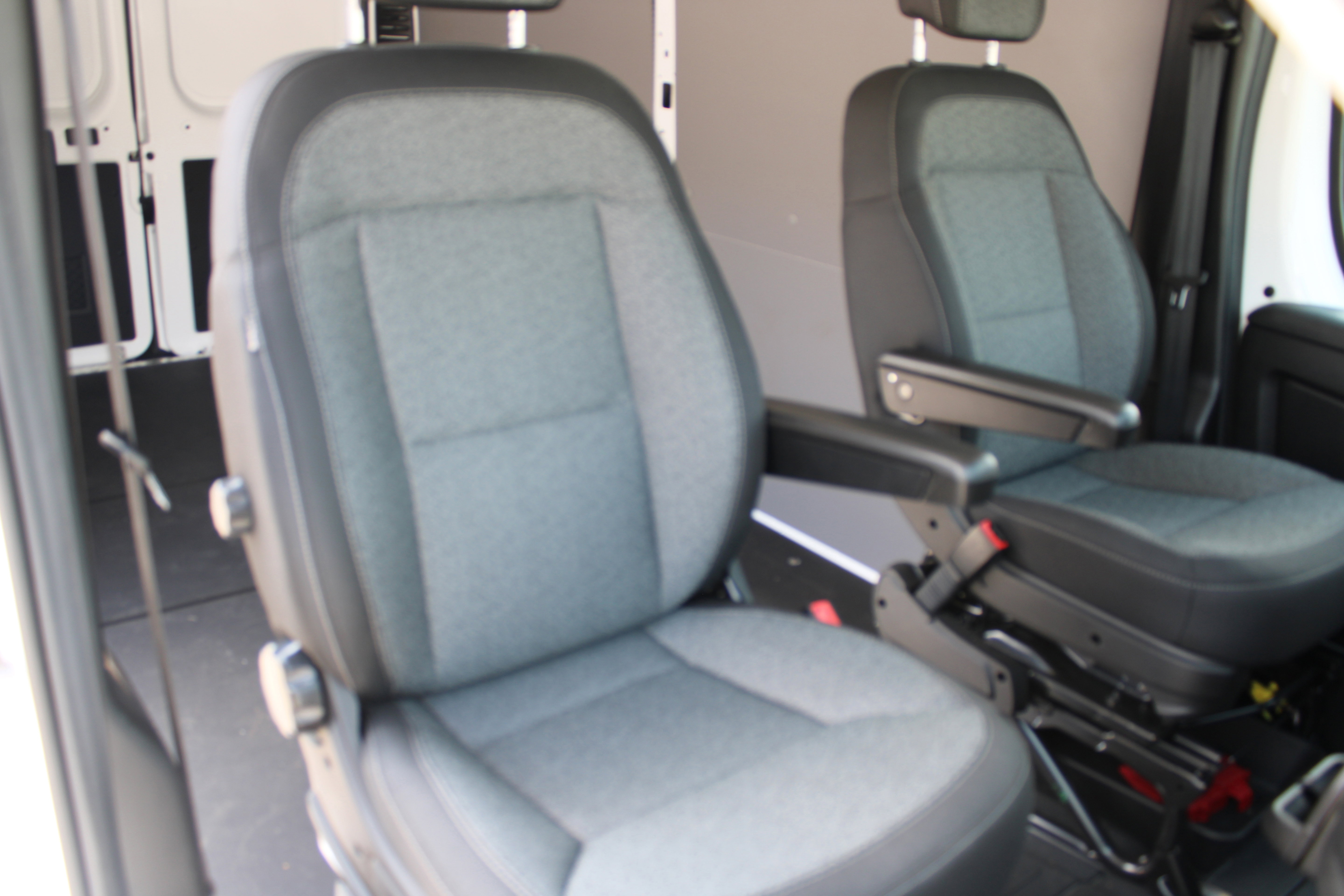 Used 2023 RAM ProMaster 1500 w/ Convenience Group image 13