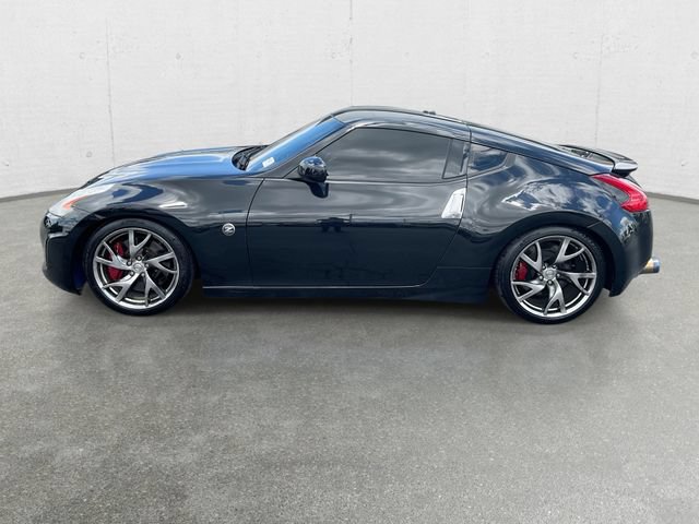 Used 2015 Nissan 370Z Coupe RWD image 6