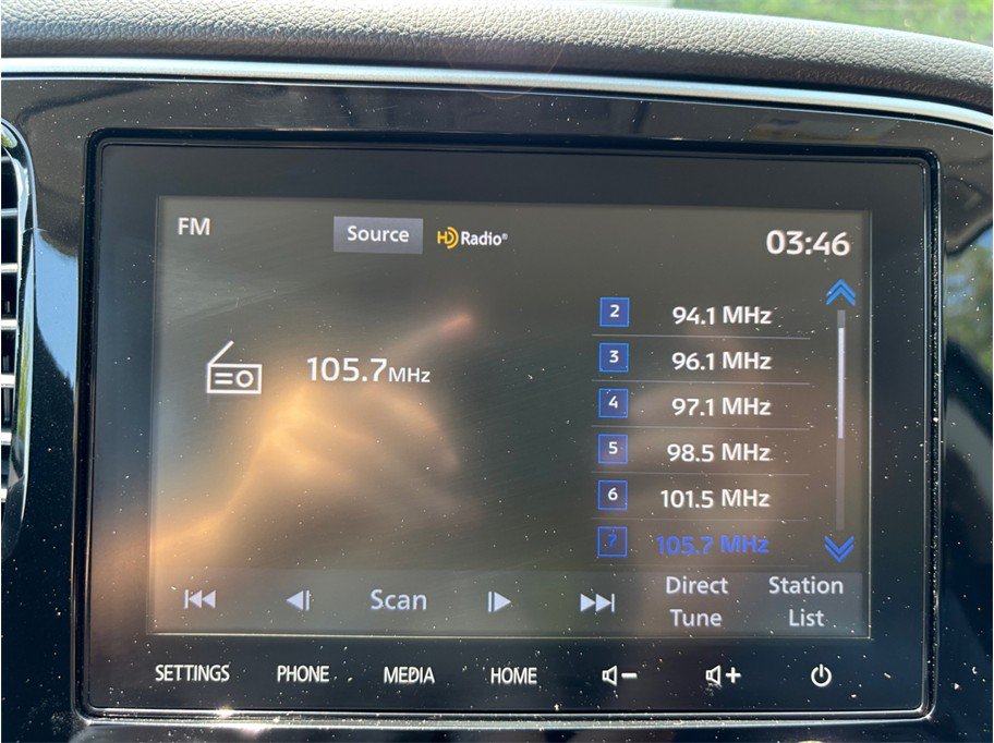 Used 2020 Mitsubishi Outlander SE FWD image 24