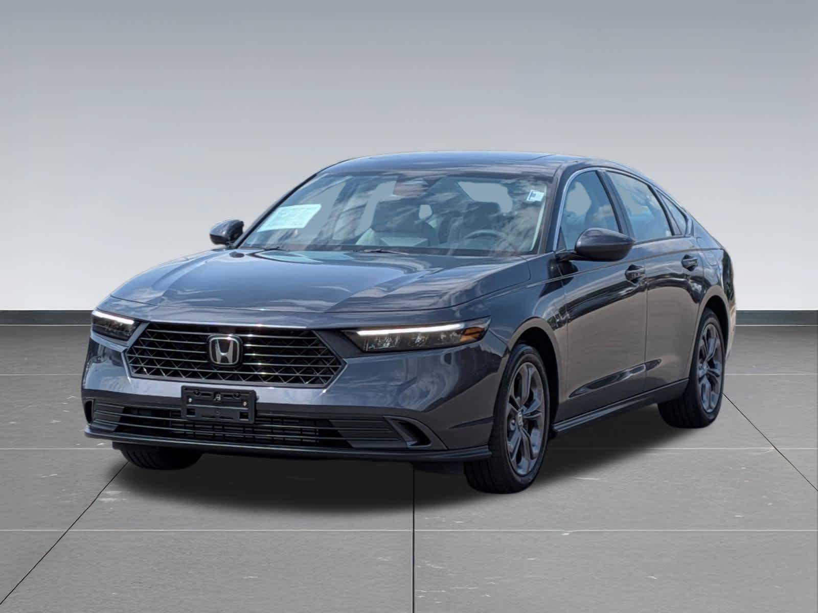 Certified 2023 Honda Accord EX image 9