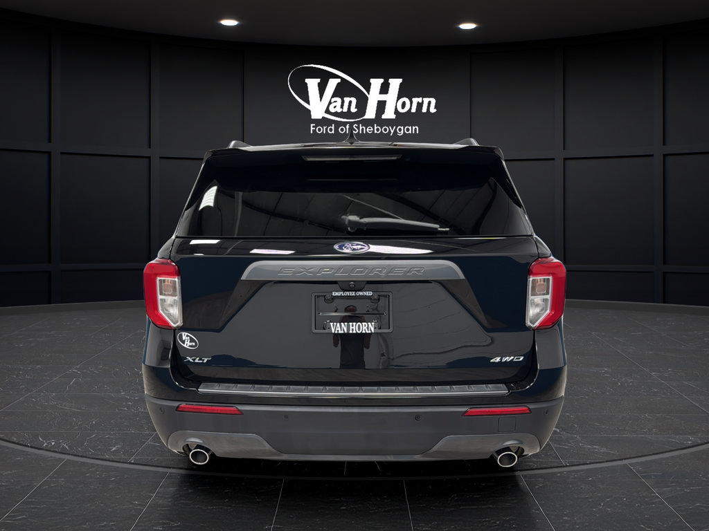Used 2023 Ford Explorer XLT w/ Equipment Group 202A AWD/4WD image 6