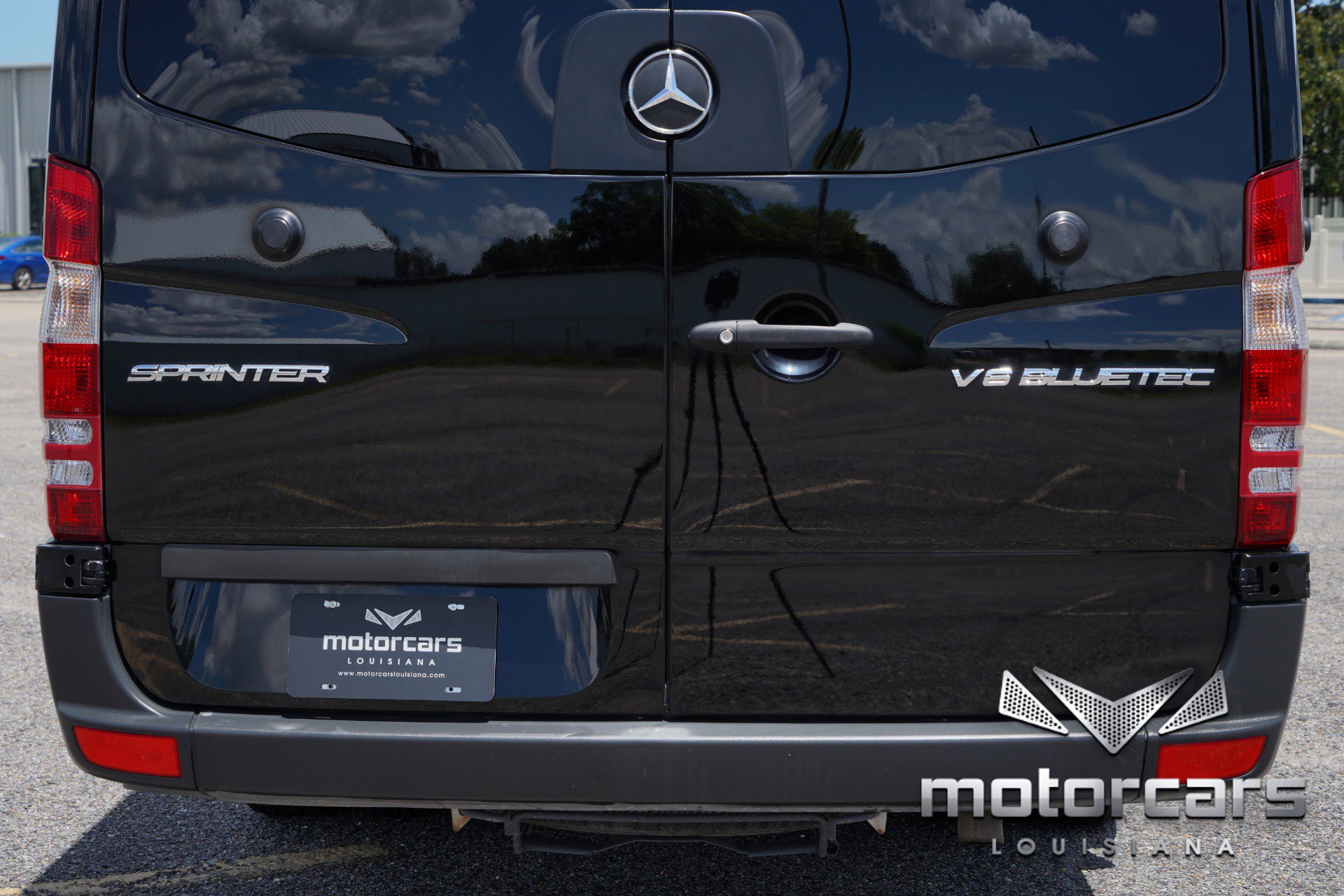 Used 2015 Mercedes-Benz Sprinter 3500 image 16