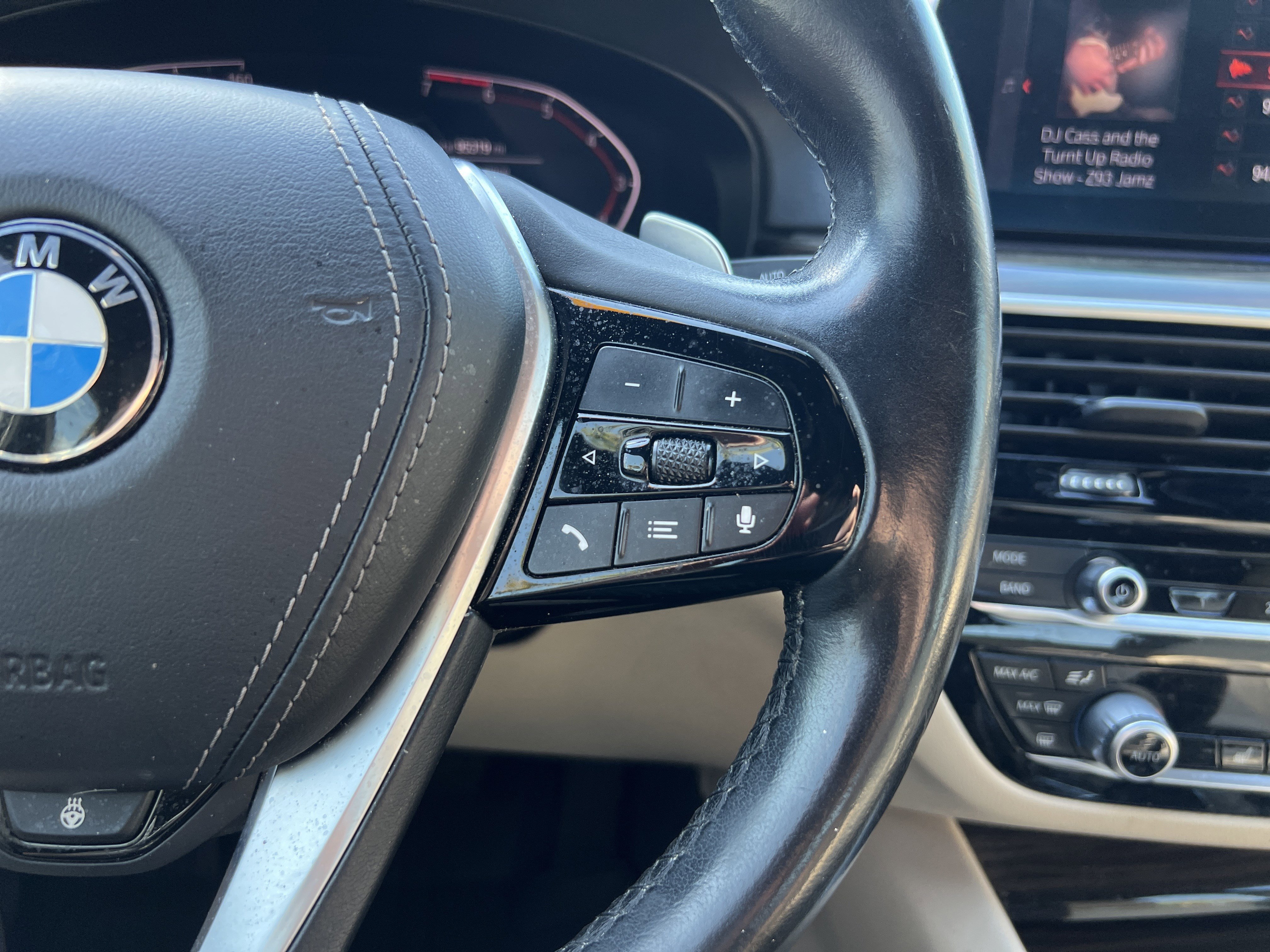 Used 2020 BMW 530i xDrive image 20