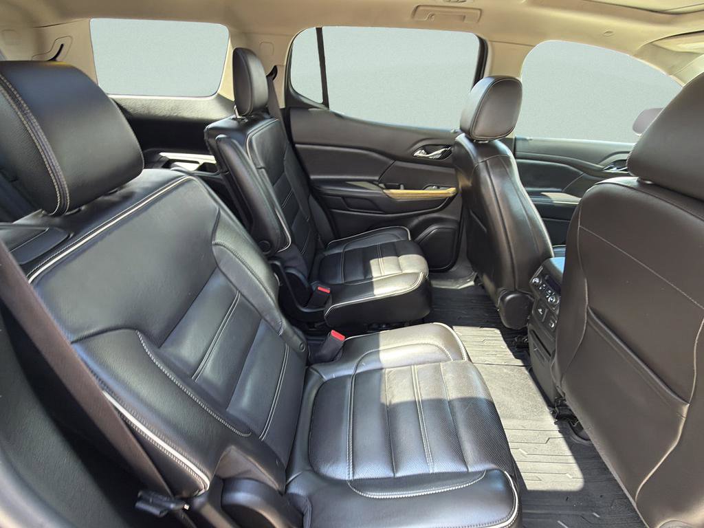 Used 2019 GMC Acadia Denali w/ Technology Package AWD/4WD image 12